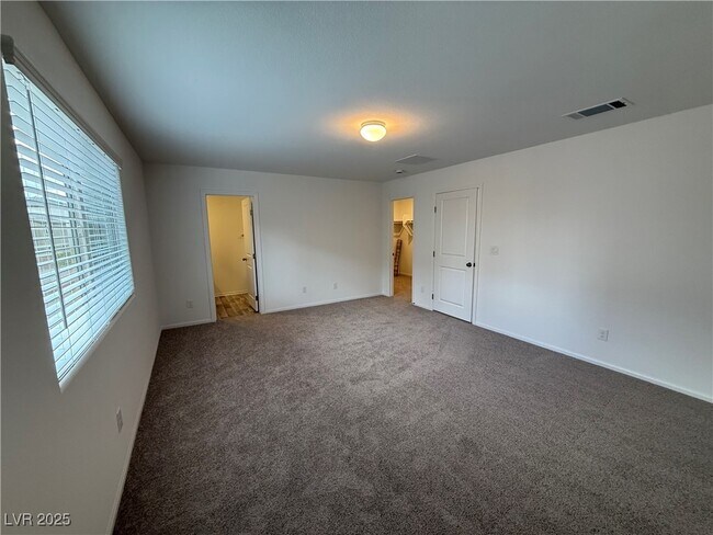 Building Photo - 5943 Swift Lariat St