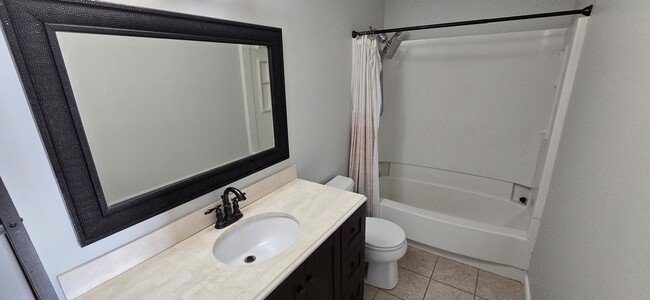 Building Photo - 3122 Cambria Ct
