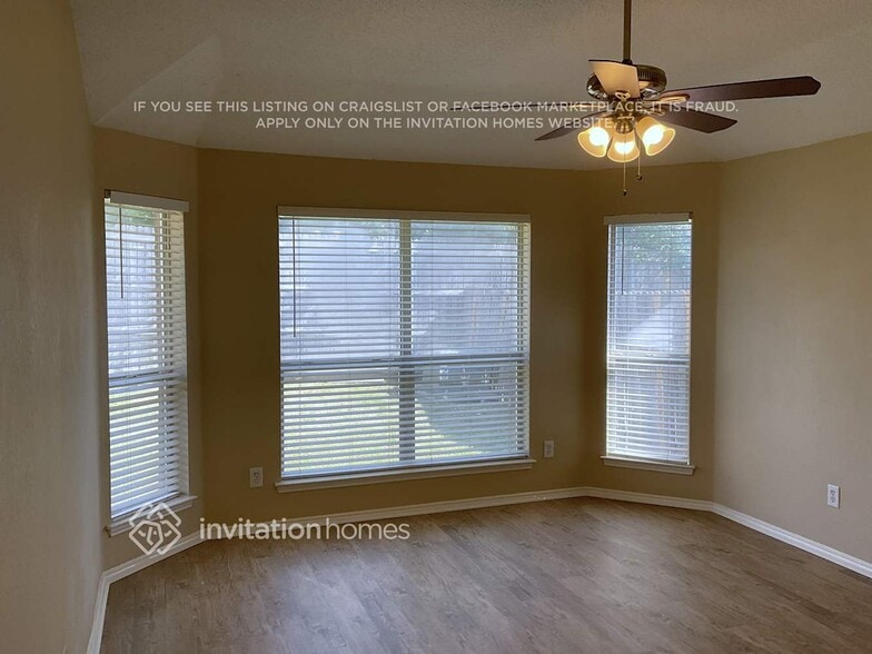 Building Photo - 614 St Eric Dr