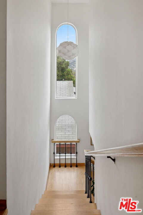 Building Photo - 334 Crane Blvd