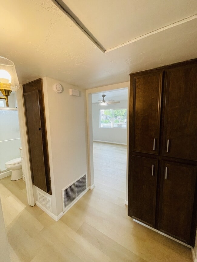 Building Photo - 1887 Cll Amargosa