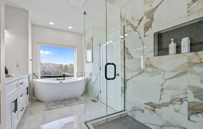 Building Photo - New Listing!!!