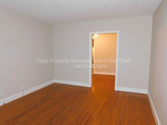 Building Photo - 1232 Pamlico Dr