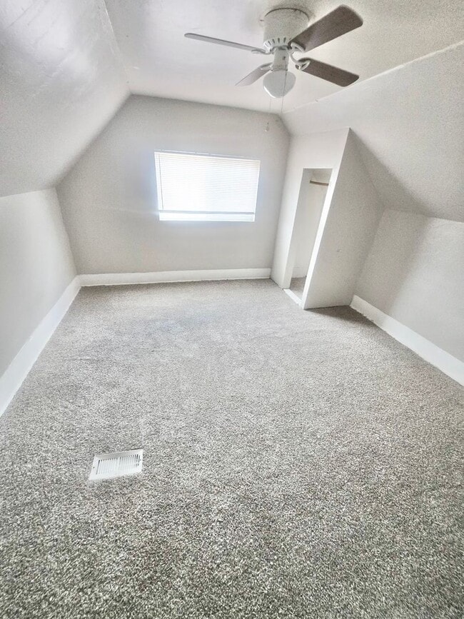 Building Photo - Charming 2-Story Home Near Riverwalk & I-25