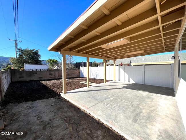 Building Photo - 662 Gerst Dr