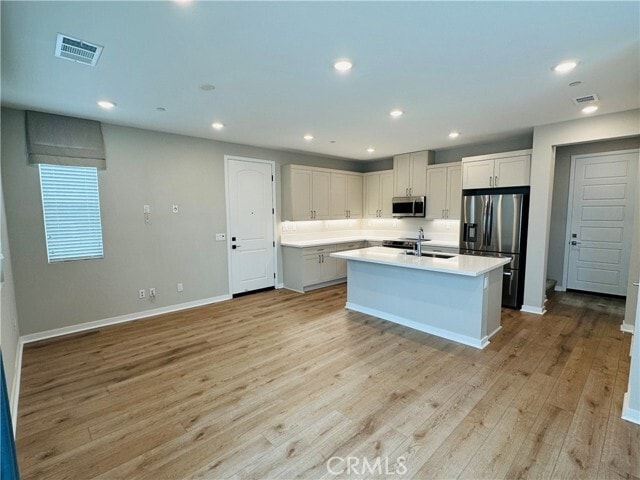 Building Photo - 1602 Plaza del Amo
