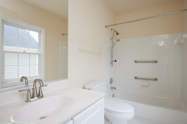 Building Photo - 10607 Farmbrooke Ln