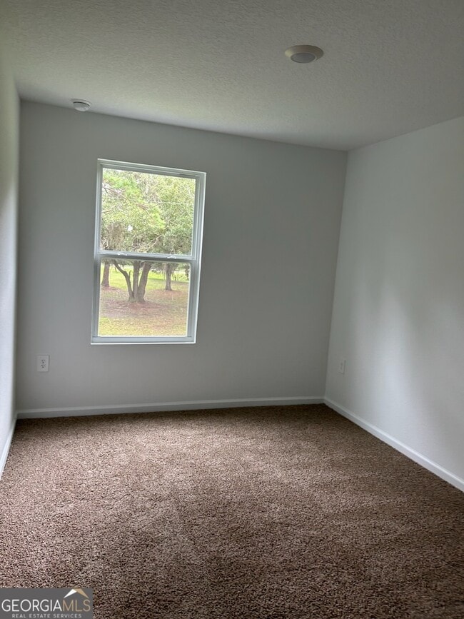 Building Photo - 120 Deep Bay Cir