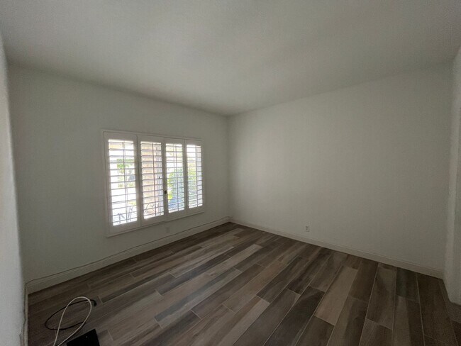 Building Photo - Long Term - 3 Bed 2 Bath in Desert Falls!