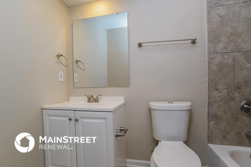 Building Photo - 102 S Janell Dr