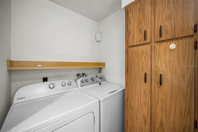 Building Photo - 2664 Sunny Breeze Ave