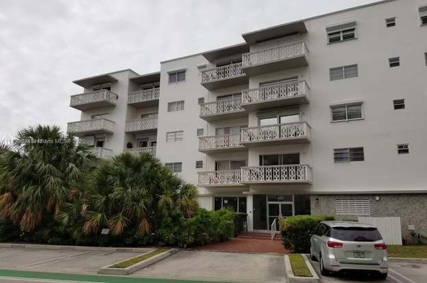 Building Photo - 9700 W Bay Harbor Dr