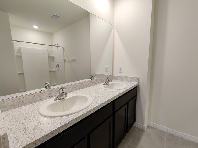 Building Photo - 32614 Canyonlands Dr