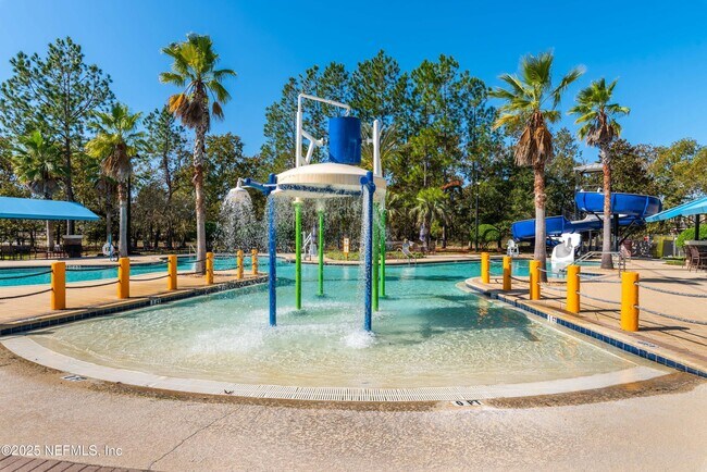 Building Photo - 4556 Pine Ridge Pkwy