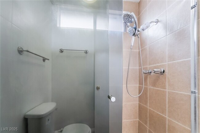 Building Photo - 8501 Shelly Rd