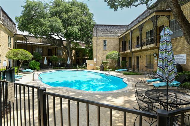 Building Photo - 4312 Bellaire Dr S