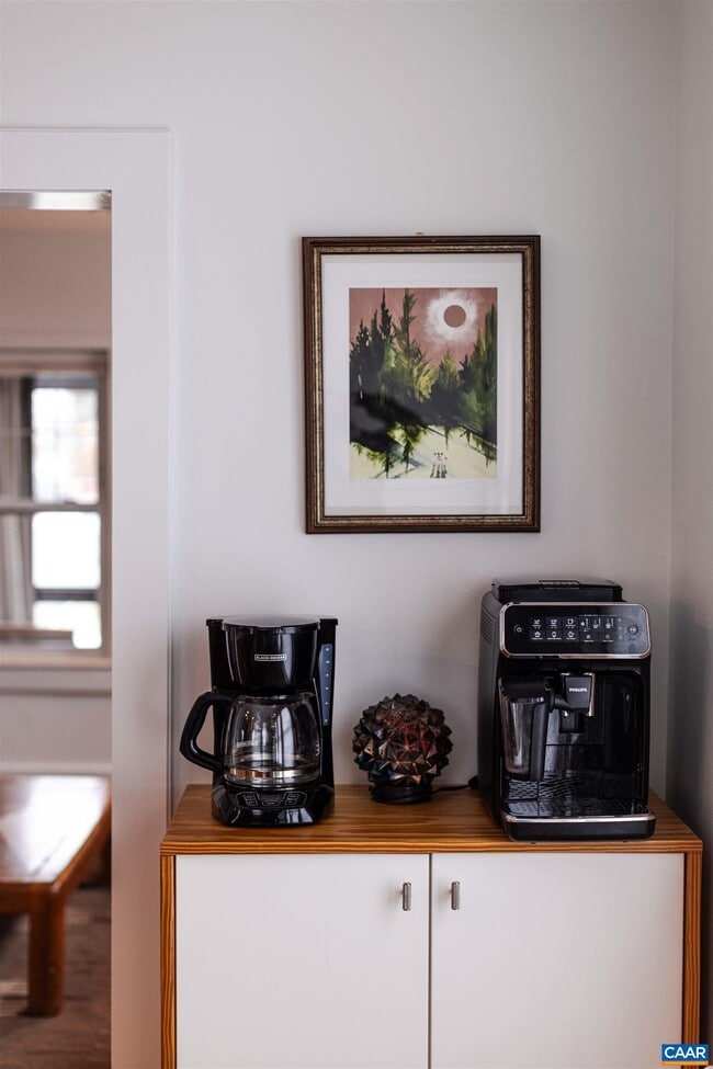 Building Photo - 1219 Gordon Ave