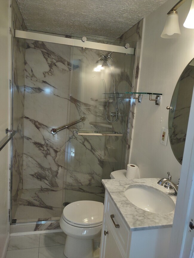 Building Photo - 13983 Cabells Mill Dr