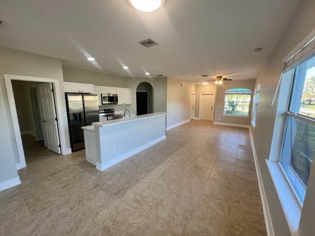 Building Photo - 12219 De Moya Dr