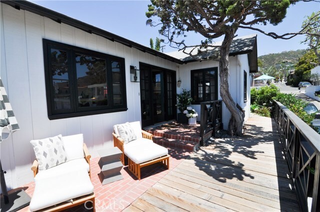 Building Photo - 31695 Seacliff Dr