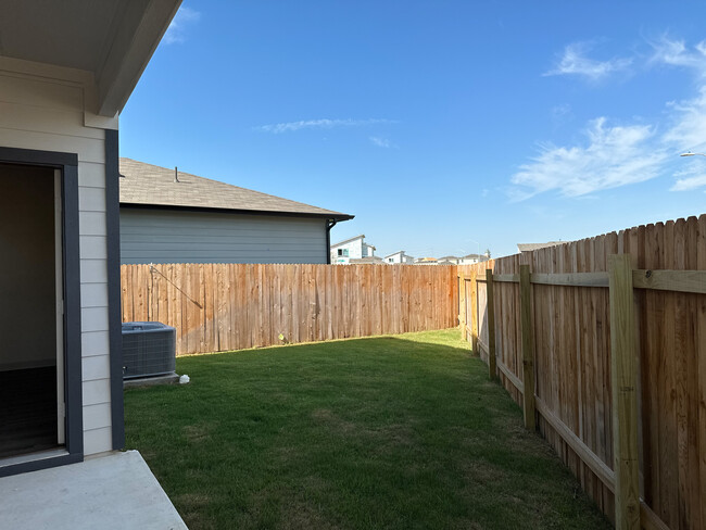 Backyard - 214 New Hampton Way