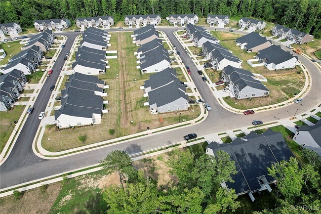 Building Photo - 5400 Addison Gate Dr