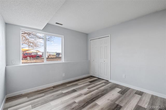 Building Photo - 3445 Cochran Dr