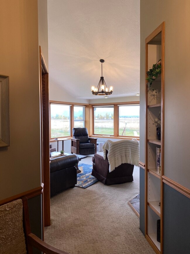 Building Photo - 391 N Somers Rd