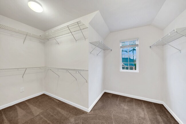 Building Photo - 507 Mt Carmel Rd