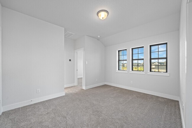 Building Photo - 29611 Smokey Bourbon Ln