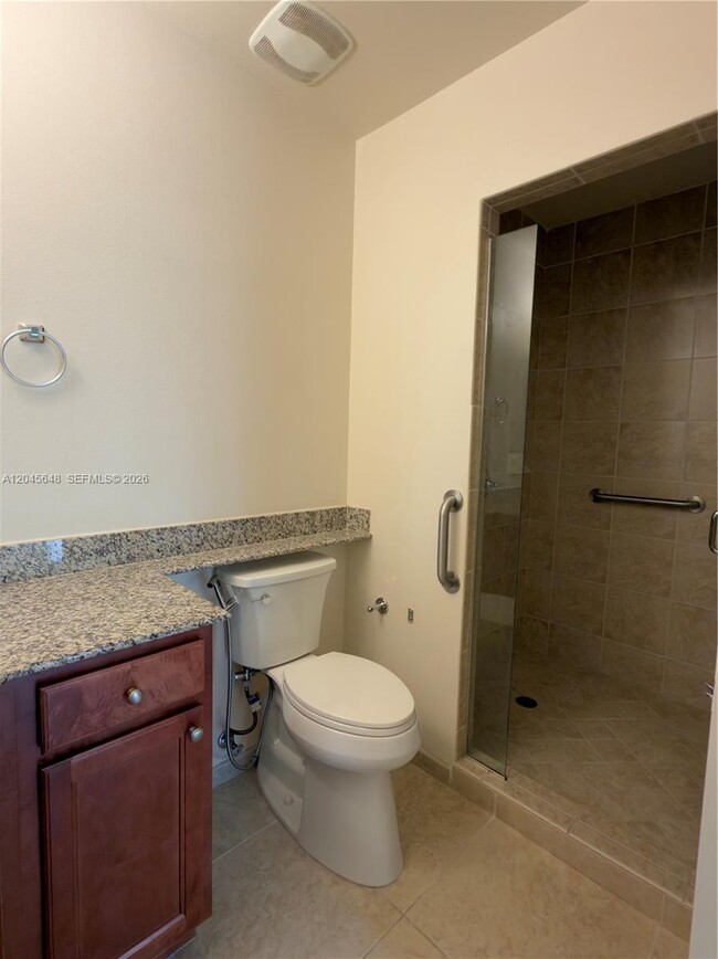 Building Photo - 16100 Emerald Estates Dr