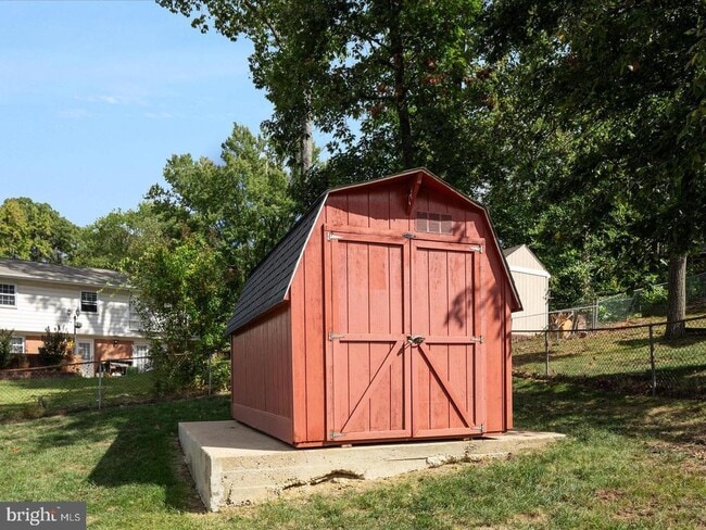 Building Photo - 6434 Rives Ct