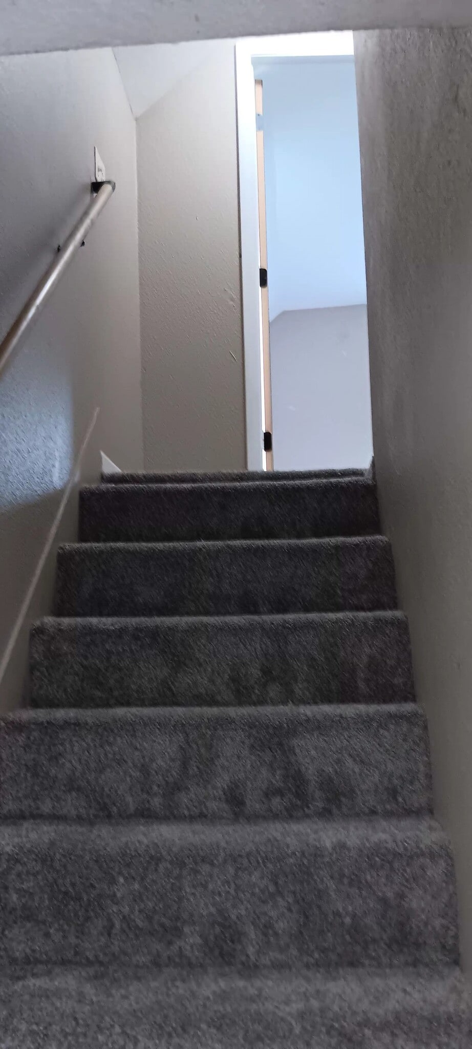STAIRS TO SECOND LEVEL - 919 12th Ave NE