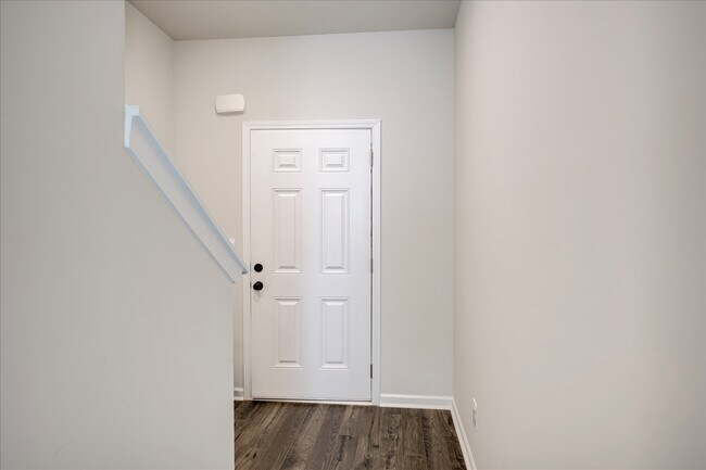 Building Photo - 3504 Firestone Dr