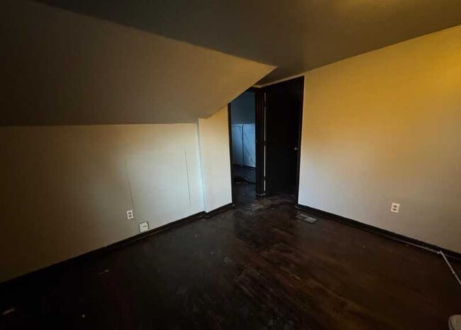 Building Photo - 15375 Prevost St