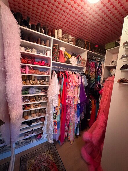 Building Photo - 604 Longfellow St NW