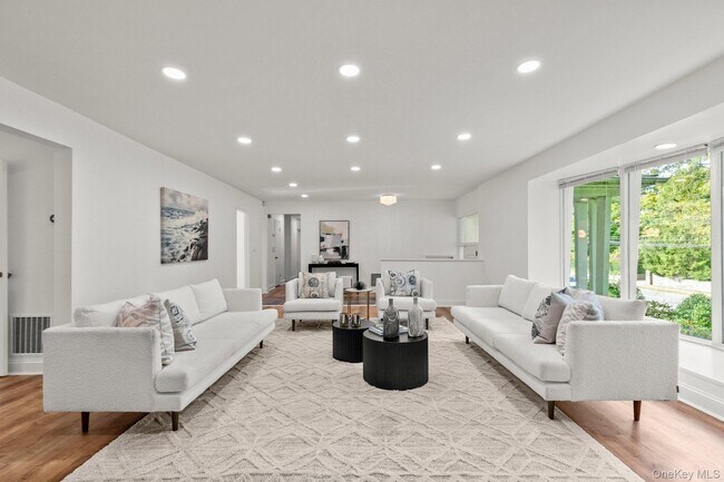Building Photo - 1341 Pelhamdale Ave