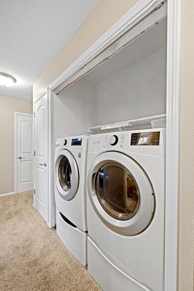 Building Photo - 2780 Perry St