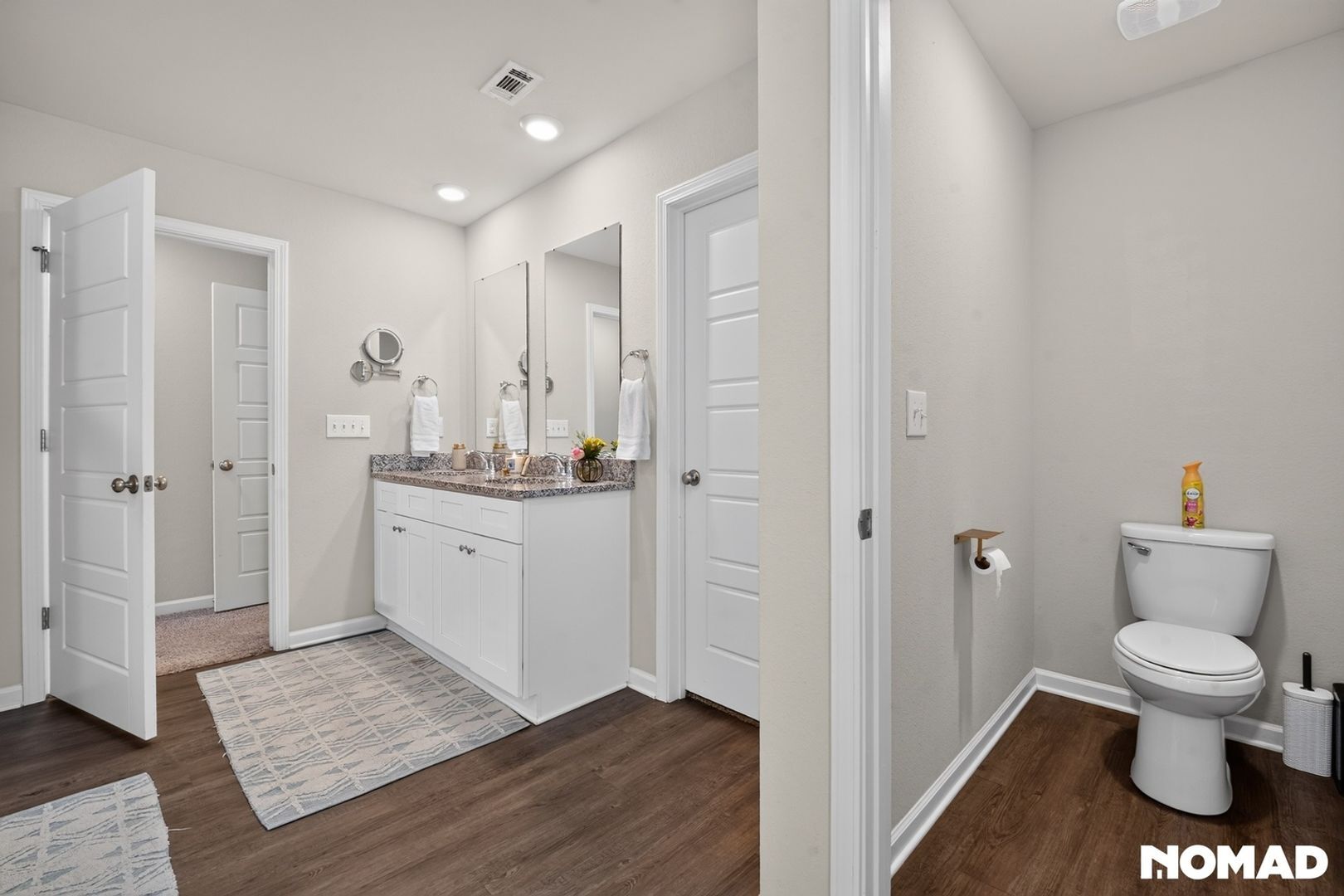 Building Photo - 1008 Enclave Cir