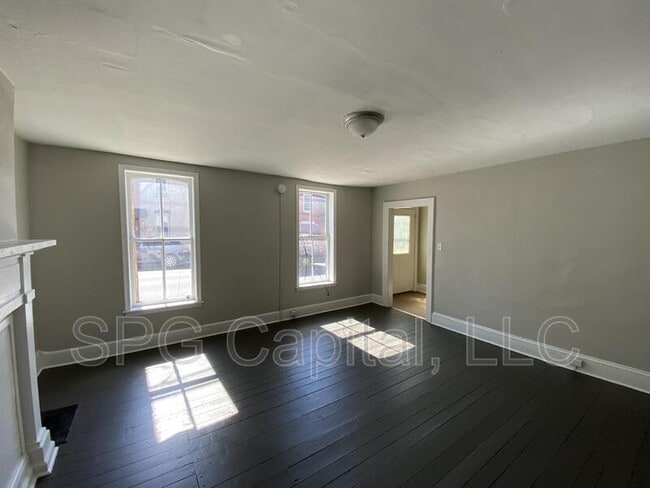 Building Photo - 277 S 2nd St