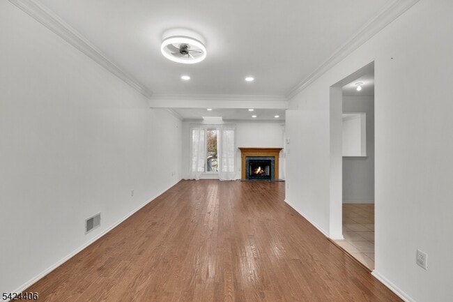 Building Photo - 48 Edgefield Dr