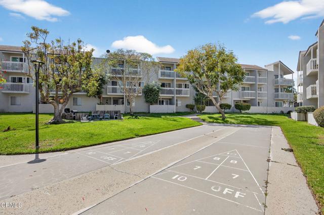 Building Photo - 225 S Ventura Rd