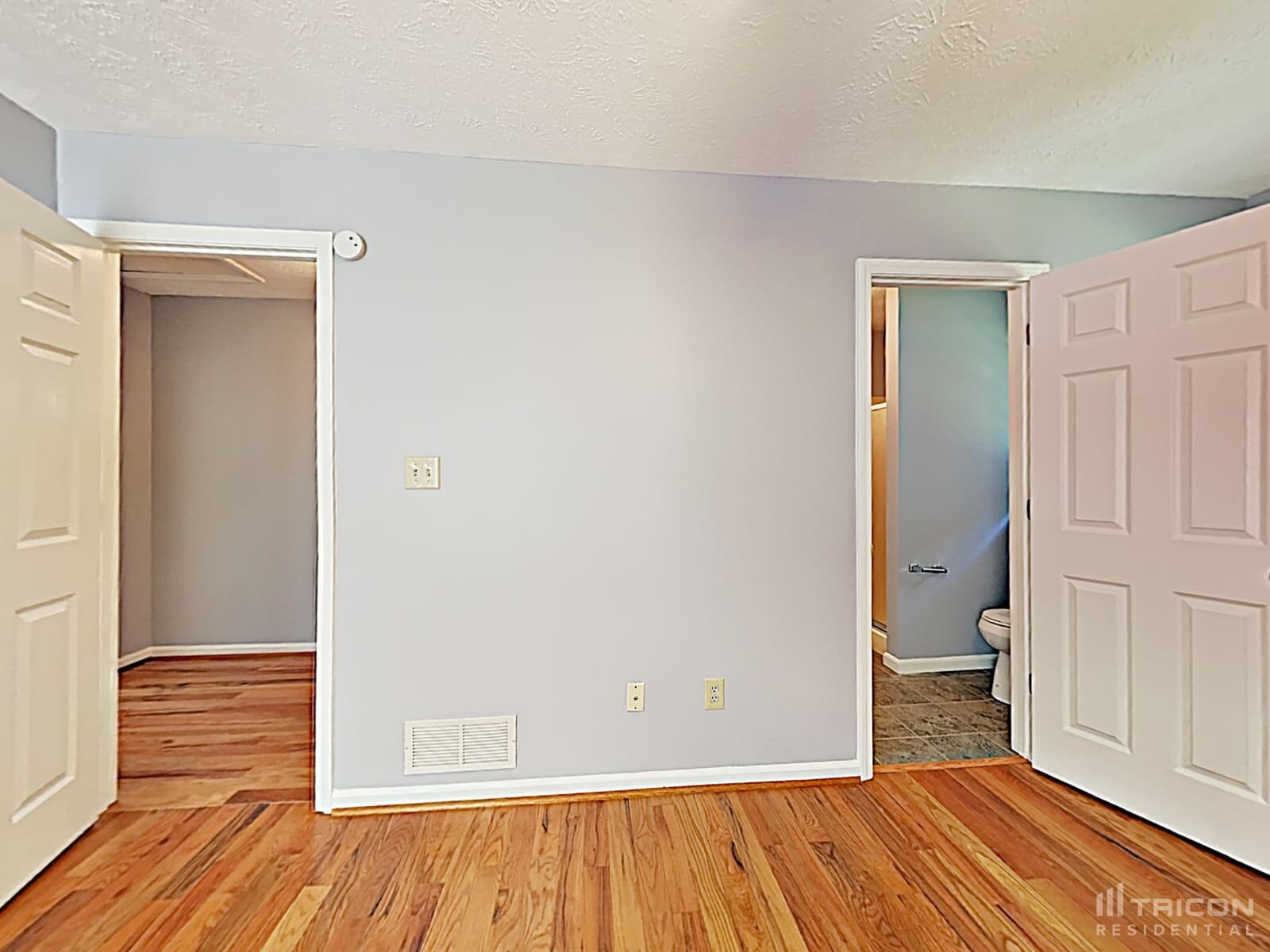 Building Photo - 793 Nottingham Dr