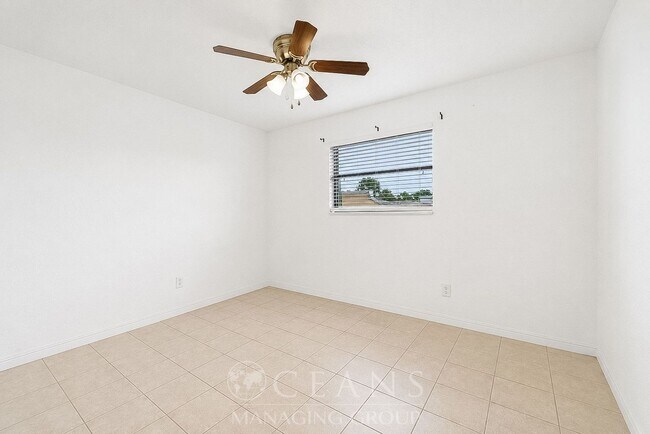 Building Photo - Coastal Living: 2-Bedroom Beachside Retreat