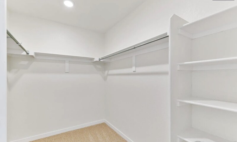 Building Photo - 9900 Biscay St