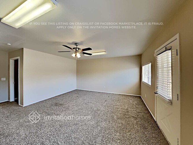 Building Photo - 8414 W Windrose Dr