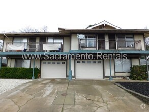 Building Photo - Spacious Rocklin 3bd/2ba Halplex With Garage