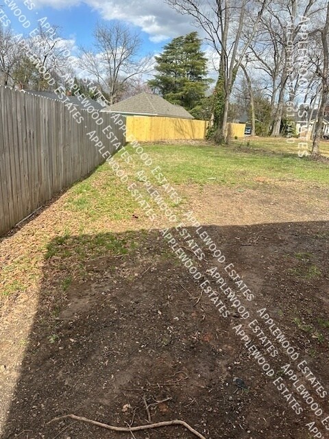 Building Photo - 298 Fremont Ave