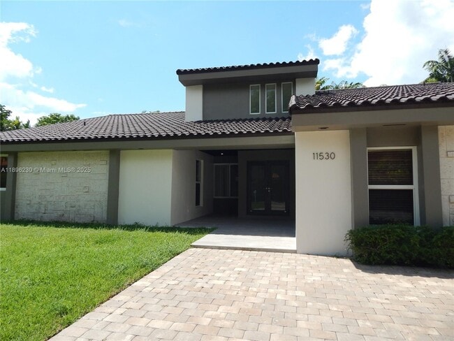 Building Photo - 11530 SW 92nd St