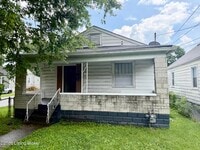 Building Photo - 900 Beecher St